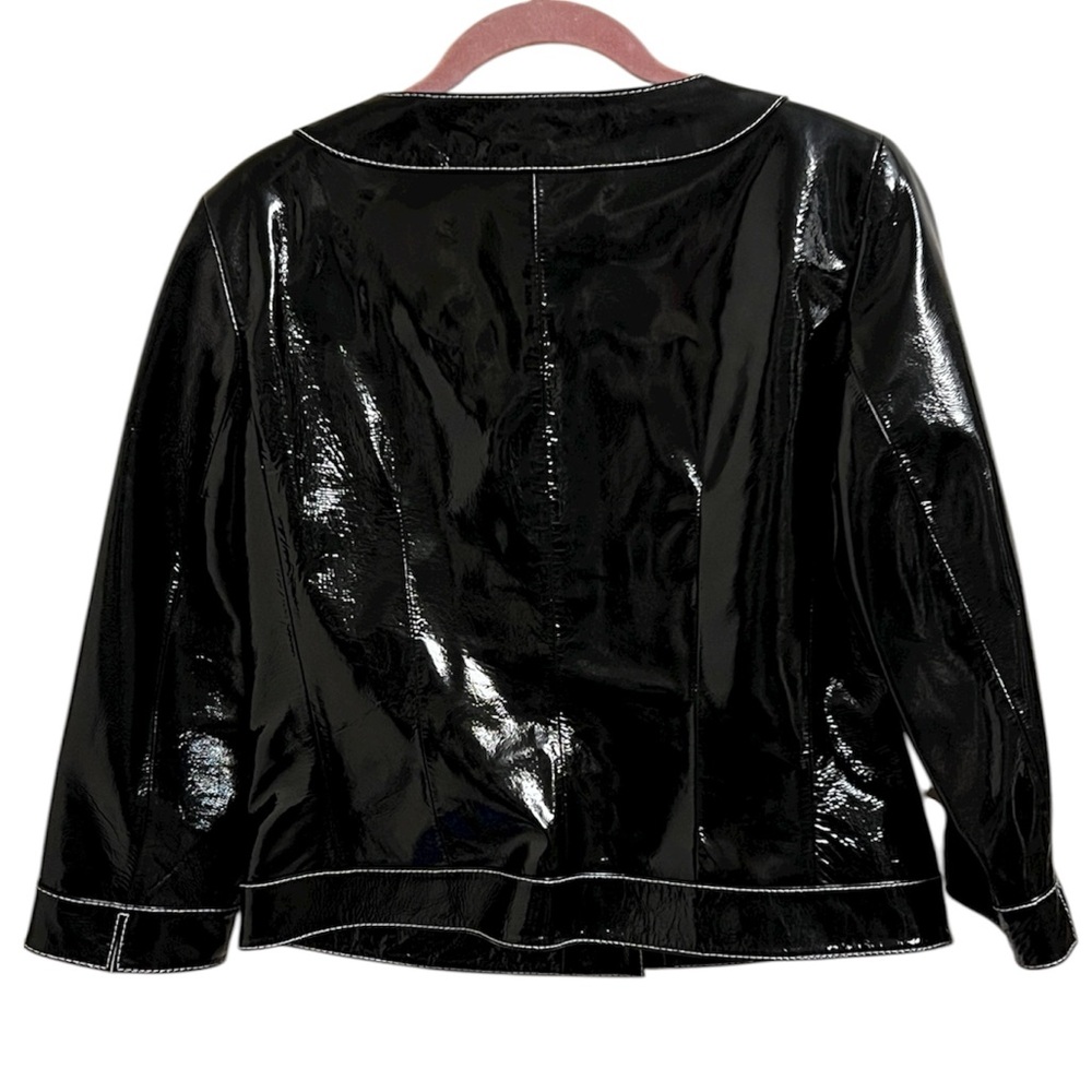 Jones New York Black Collarless Rounded Scoop Cropped Moto Patent Leather Jacket - Picture 2 of 13